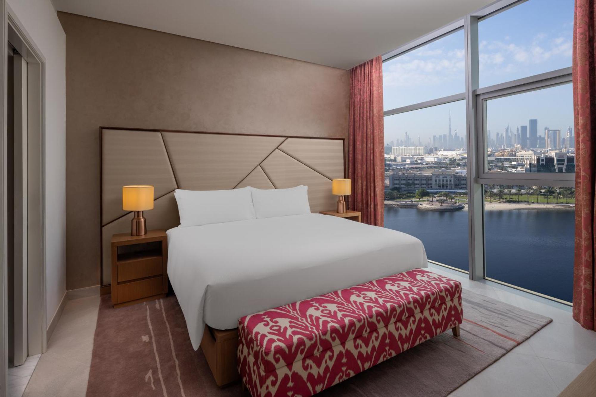 Отель Hilton Creek & Residences Дубай