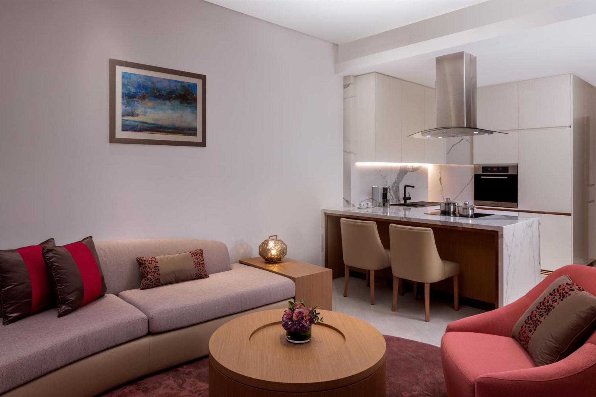 فندق Hilton Creek & Residences